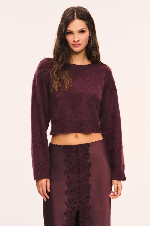 Burgundy cropped crewneck sweater with long sleeves