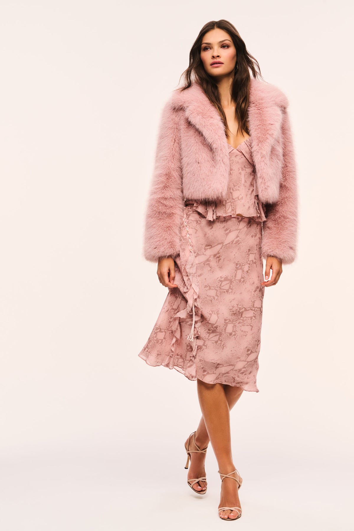 Cropped faux fur jacket, light mauve shag texture with open front and long sleeves