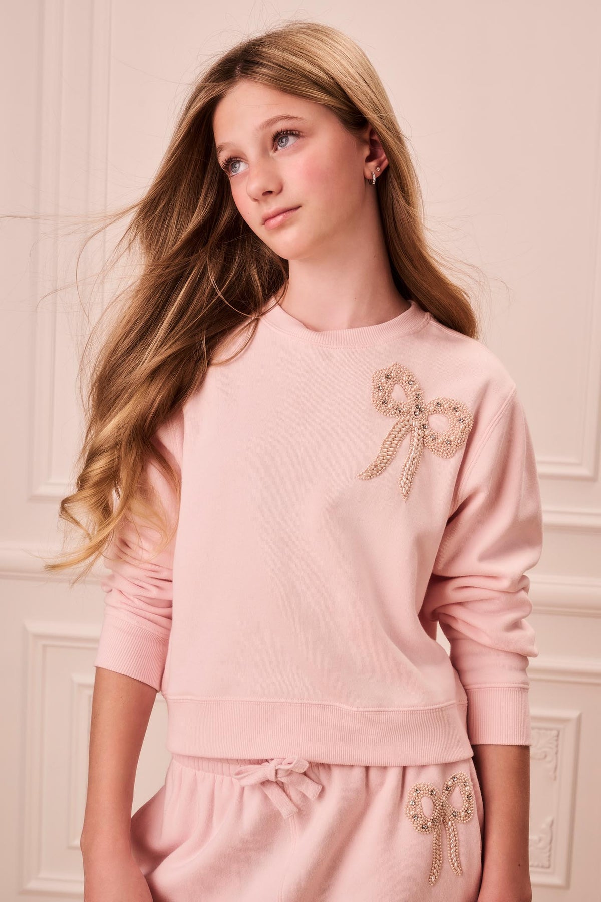 Tween Embellished Bow Lumi Pullover