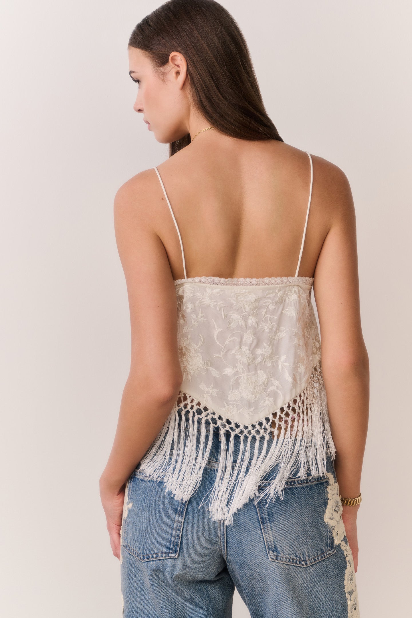 Floral Embroidery V-Neck Cropped Spaghetti Strap Camisole Floral Embroidery V-Neck Cropped Spaghetti Strap Camisole