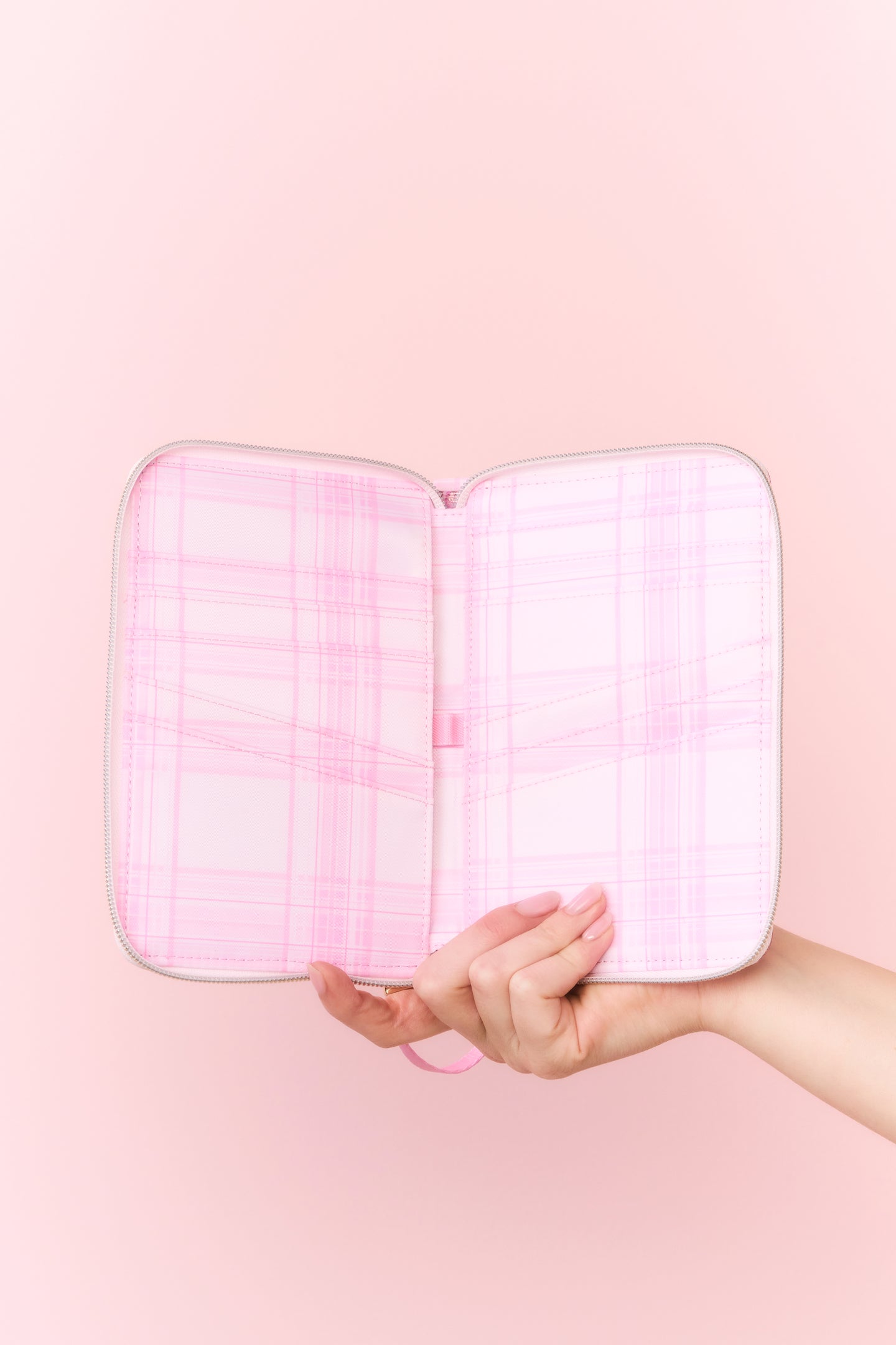 STATE x LoveShackFancy Mixed Print Family Passport Holder