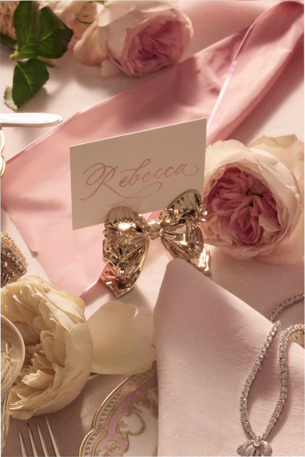Gilded Heirloom Place Card Holder Set of 4