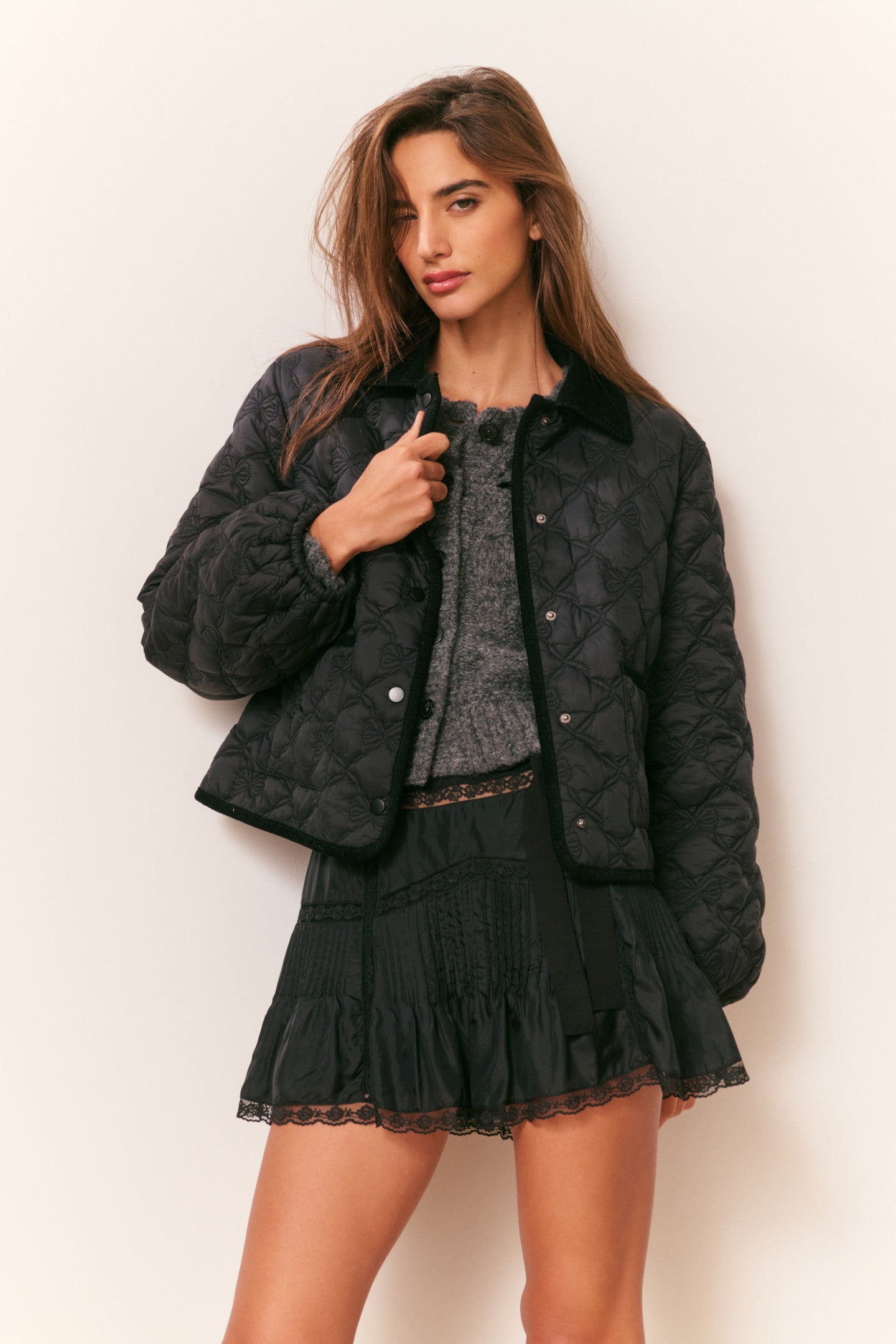 セオリーリュクス Cleven Chouette Jacket size 40 Quinlette Quilted Bow Jacket