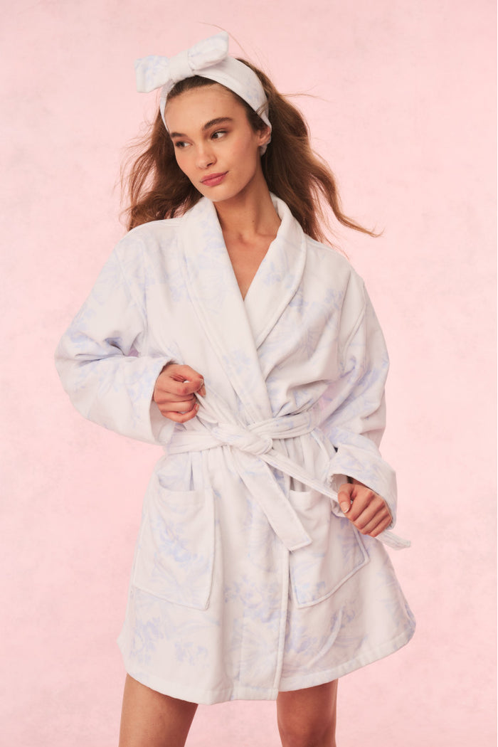 Hiphop Airbrush Print Women's Robe